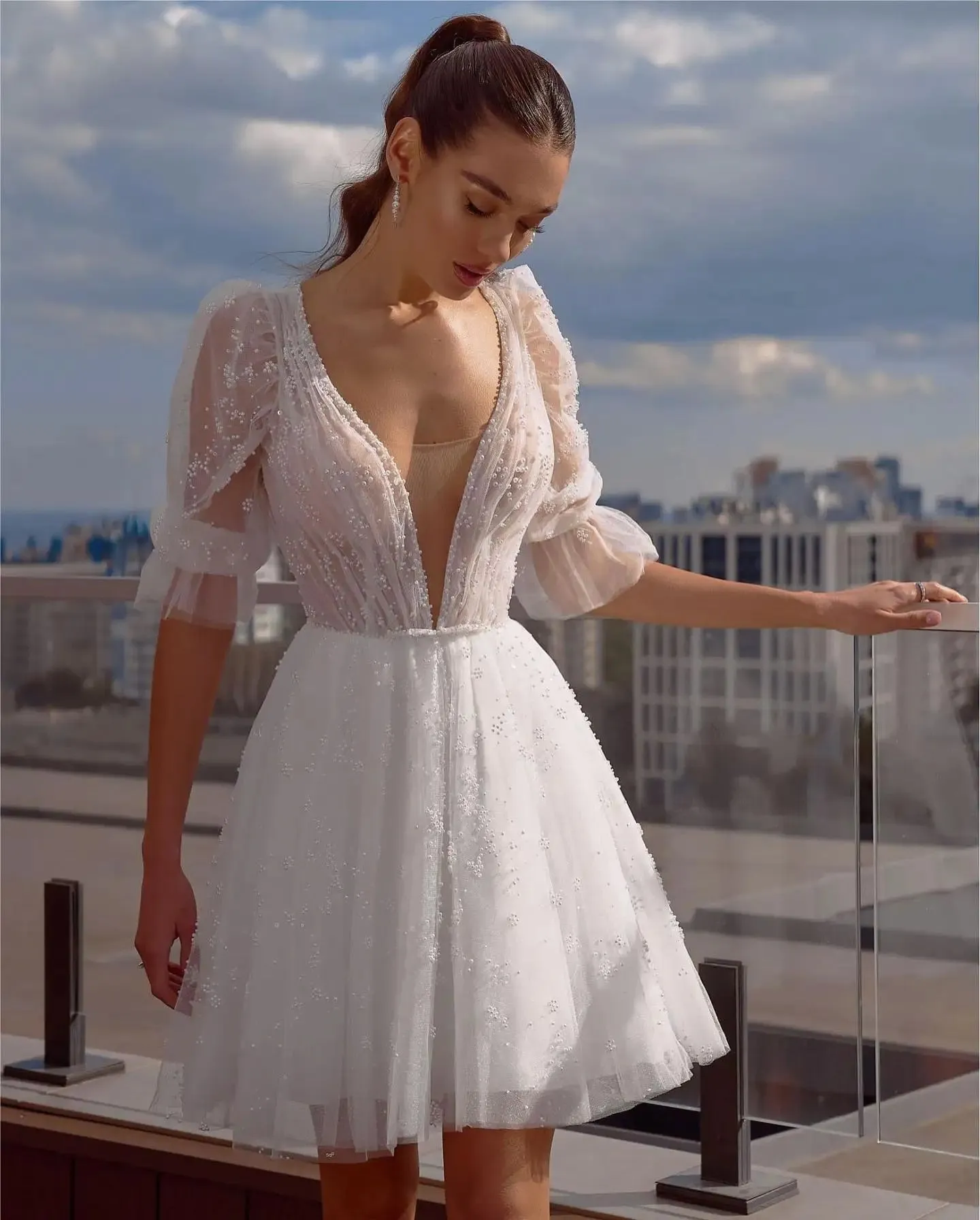 Beach Deep V-Neck Short Wedding Dress Half Sleeve Lace Appliques Boho Mini Bride Gown Backless Button Vestido De Noiva (Copy)