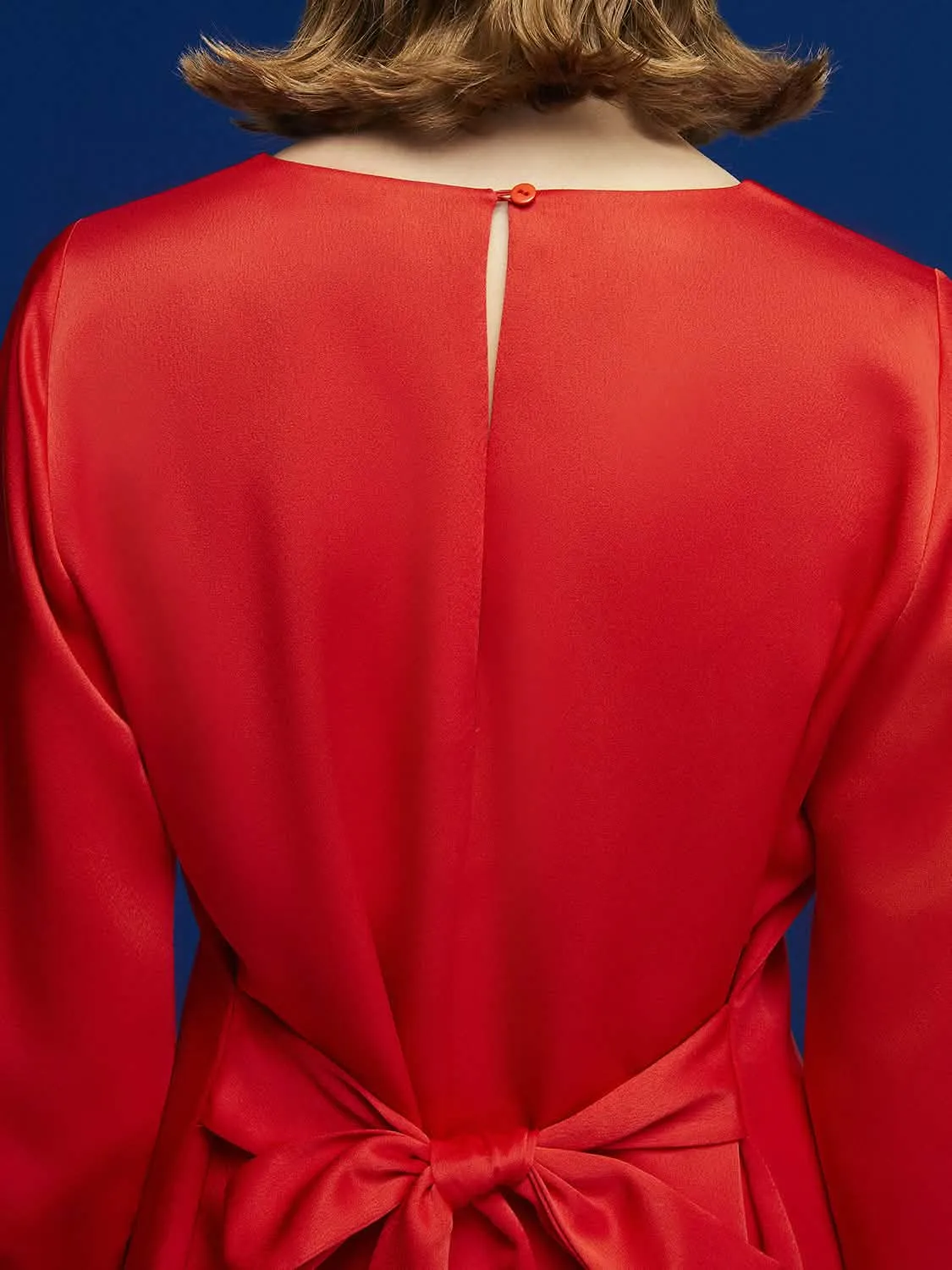 Elegant Waist-Defined Mini Dress