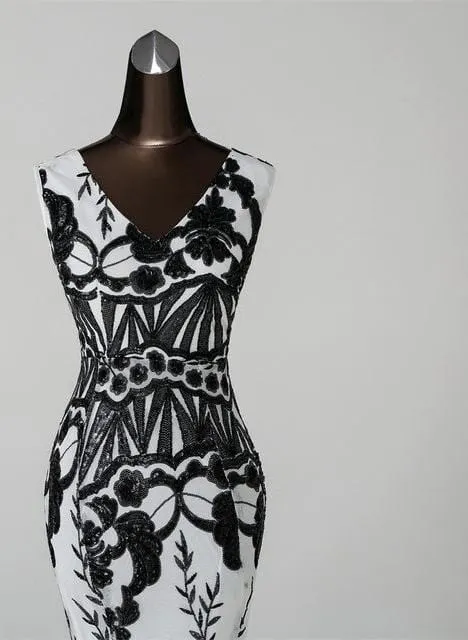 Ladies elegant floral sequins detail long evening prom formal dance dress