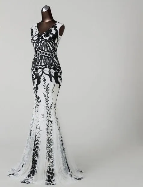 Ladies elegant floral sequins detail long evening prom formal dance dress