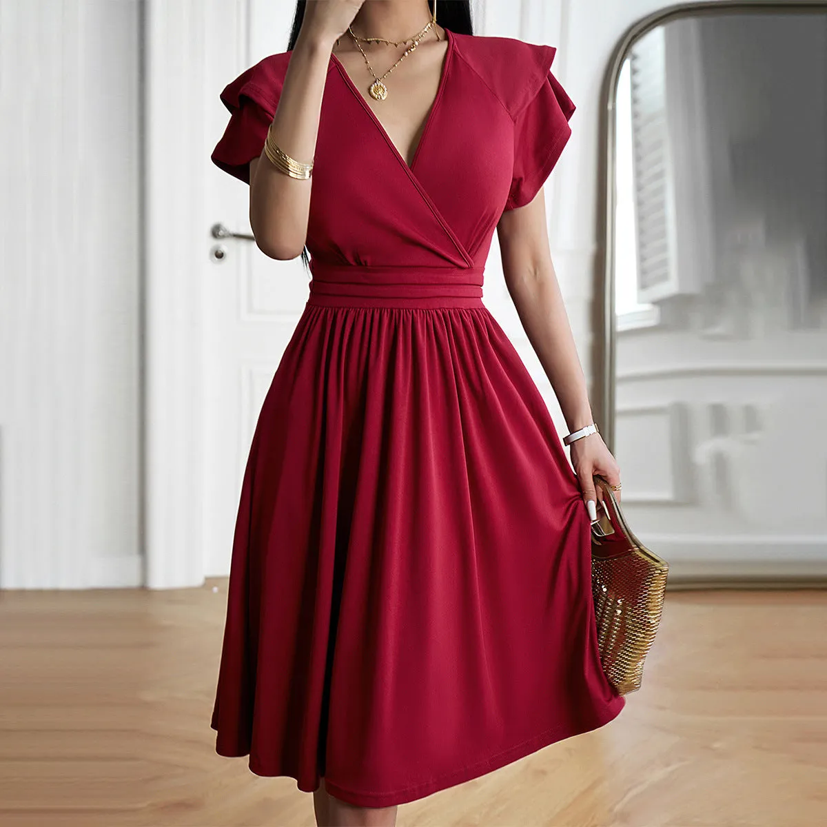 Pleated Elegant V-neck Midi Dress
