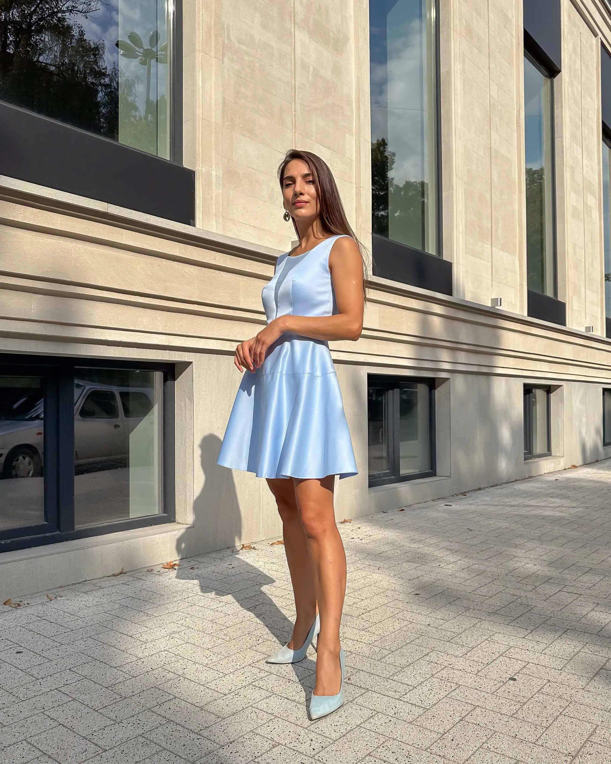 Rochie albastra scurta cu decolteu