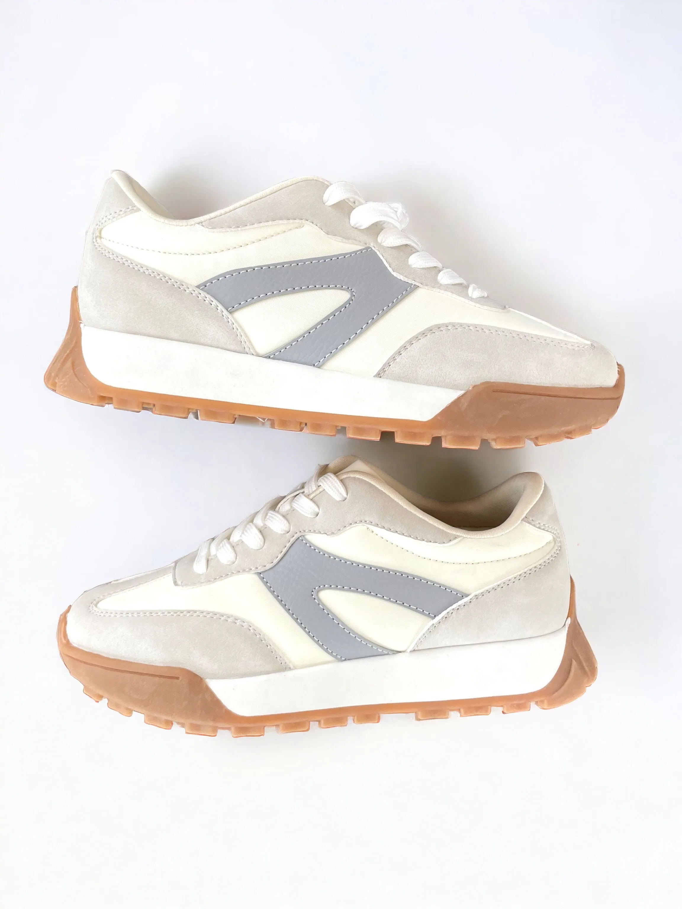 Vida Lug Sole Sneakers